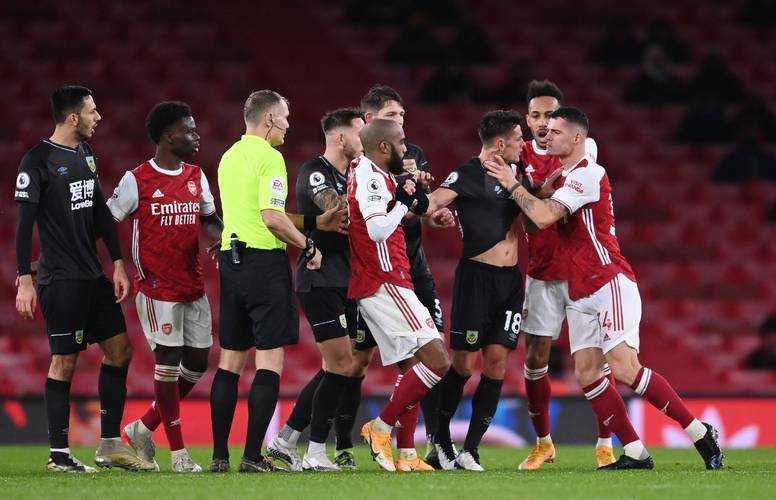 开云-爱游戏-今夜欧超杯焦点战，利物浦队长鼓劲，更衣室稳定，细节决定成败的简单介绍