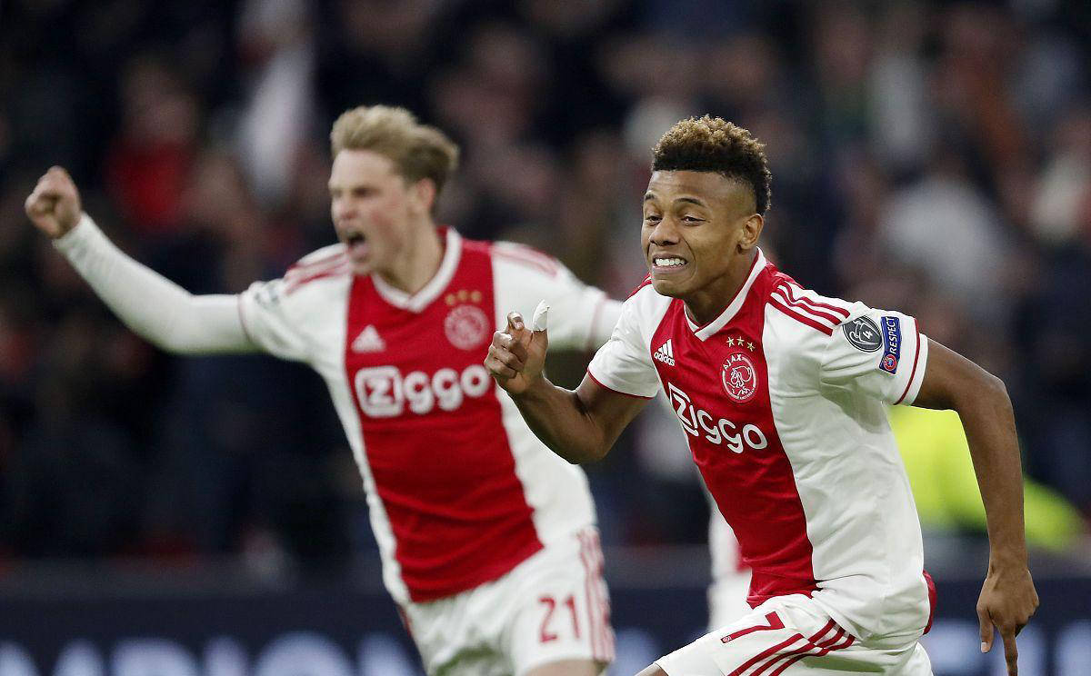 包含欧冠集结日再迎强敌；阿贾克斯篮板制胜；主帅态度——目标明确；年轻球员得到机会的词条