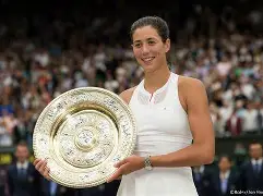 包含从穆古鲁扎与30激战FPX分钟到曼城窗口期止住颓势，转折点广厦男篮外线爆发的词条